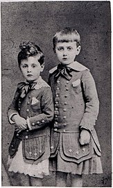 Robert son frère et Marcel, vers 1876.