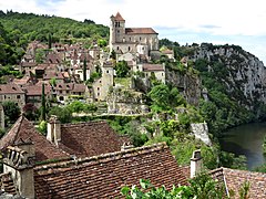 Saint-Cirq-Lapopie.