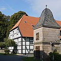 Flachstöckheim: Gutsanlage - Taubenturm