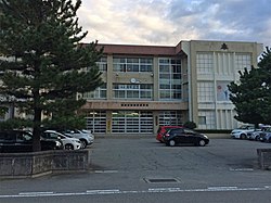 魚津市立住吉小学校