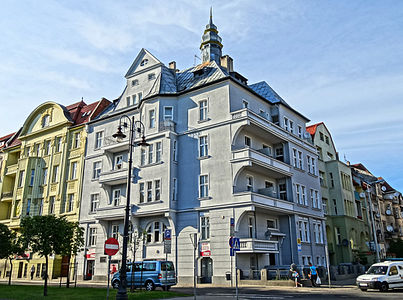 General view of both frontages
