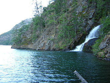 Domke Falls is the best known waterfall that drops into the lake