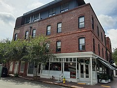 James Brannen Building, 419–423 West Congress Street