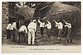 Le battage du blé noir au fléau en Cornouaille vers 1920