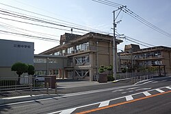 大村市立郡中学校