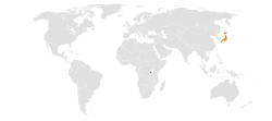 BurundiとJapanの位置を示した地図