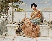 一幅畫作，描繪一名著古希臘式長袍的女子，端坐於大理石台階上，遠處襯著樹與水。萊斯博斯島的莎孚 (Sappho)，約翰·威廉·高多德1904年的畫作