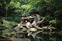 Dreaming of the Tiger Spring, the burial place of monk Jigong