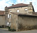 Maison forte à Hatrize.