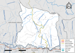 Carte en couleur présentant le réseau hydrographique de la commune