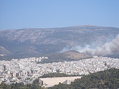 Άποψη της φωτιάς του Ιουλίου στον Υμηττό από την Ακρόπολη