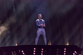 Cesár Sampson performing "Nobody but You" in Lisbon (2018)