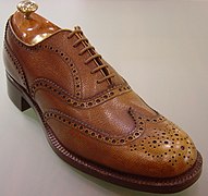 Zapato Oxford full-brogue.