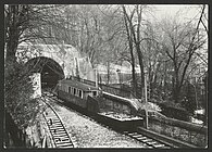 Lyon, vor 1972: Wagen der Standseilbahn Croix-Pâquet - Croix-Rousse; die Bahn wurde von 1972 bis 1974 auf Zahnradantrieb umgerüstet und 1978 als Linie C offiziell in das Métronetz einbezogen