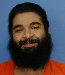 Shaker Aamer Guantanamo Bayn vankileirillä noin vuonna 2007