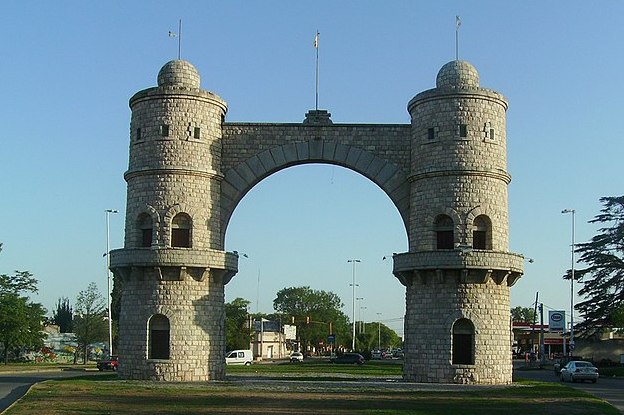 Archivo:Arco de Córdoba.tif