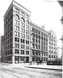 Columbia Building (1890–92, at left) and L&N Railroad Building (1888), St. Louis, both designed by Taylor