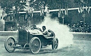 Jules Goux vainqueur de la Coupe de la Sarthe en 1912, sur Peugeot L-74.