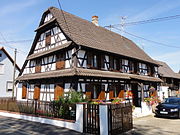 Ancienne ferme (XVIIIe-XIXe), 2 rue Frédérique-Brion.