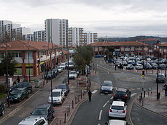 Bellefontaine depuis la passerelle de la station de métro.