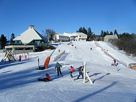 Vue aérienne de la station.