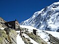 La Monte Rosa Hütte ed il versante nord del Lyskamm