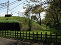 旧駅（村山貯水池→狭山公園前→旧・多摩湖）跡 （武蔵大和 - 西武遊園地・2007年4月）