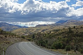 Road to Saint Bathans