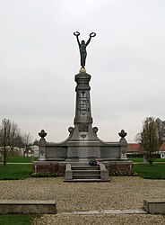 The monument to the dead of Ytres