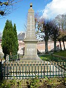 Le monument aux morts pour la patrie.