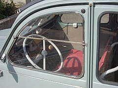 2CV AZ 1950s interior - front