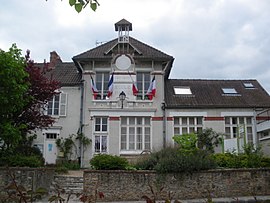 The town hall in Vaugrigneuse