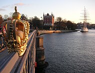 A ponte Skepsholmsbron, a Casa do Almirantado e o navio af Chapman