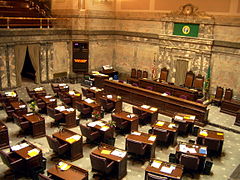 Interior de la Cámara de Senadores en el Edificio Legislativo.