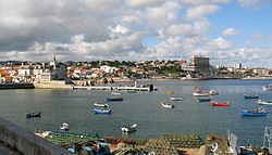 Vista geral do Monte Estoril a partir de Cascais.