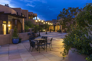 La Fonda terrace