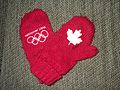 Memorial mittens