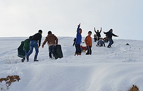 Enfants dans la neige près de Bismil