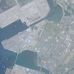 2001年5月29日撮影の福岡市香椎浜及び香椎浜ふ頭地区の航空写真