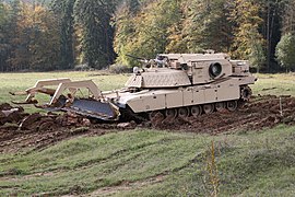 M1150 Армии США на военном учении в 2014 году