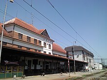 モラヴィア渓谷鉄道企業が1889年に開業したクーティ鉄道駅（2009年）