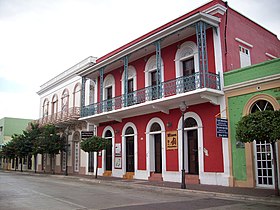 Historic buildings at Ruiz Belvis St.