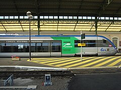 TER en gare d'Aurillac.