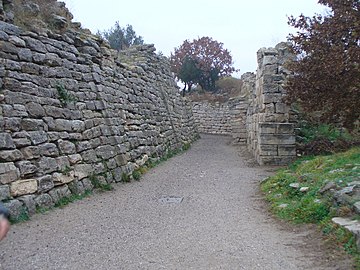 East Gate cul de sac (Troy IX walls on the right)