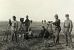 WWI crew at Huj