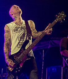 Josh Paul performing with Daughtry in 2014