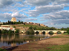 Vue de Ciudad Rodrigo depuis l'Águeda.