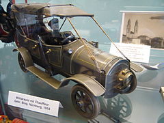 Voiture militaire, 1914.