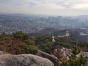 View of the city from Inwangsan