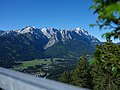 Aufstieg Kramer, Blick von der Felsenkanzel (1238 m) Richtung Zugspitze